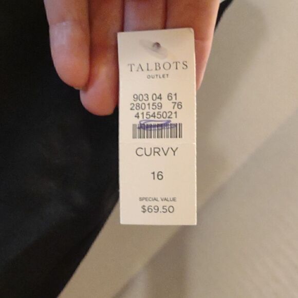 Talbots Curvy Capris (vintage sizing). Size 16. Black - Picture 5 of 8